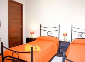 S'Imbragu Bed & Breakfast - Image 3