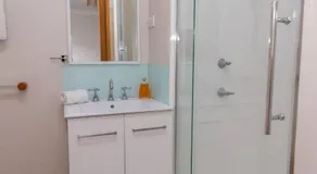 Kookas Nest - waterfront home, tranquil setting - Image 2