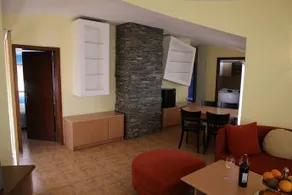 Hotel Papi - Image 2