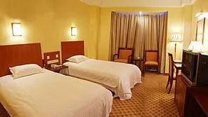 Linyi Zhongwei Ronghua Hotel - Image 4