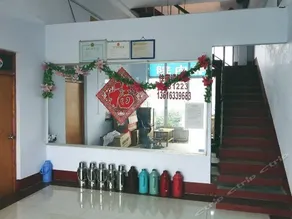 ZHONGHEXIANG HOTEL - Image 2