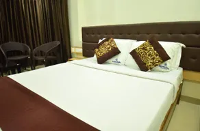 Hotel Bhumi Residency - Image 3
