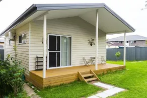 Adamson Avenue House - Image 2