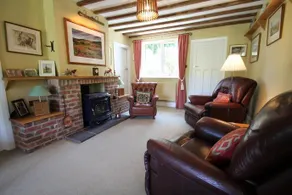 Oare Water Cottage - Image 3