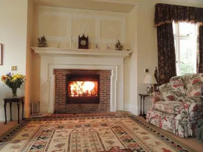 Stockleigh Lodge - Image 2