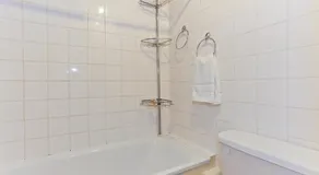 A Home To Rent at Victoria - The Belgravia Apartment - Image 2