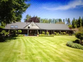 Rhododendron Garden Hotel - Image 4