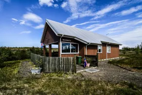 House V10 - Image 1