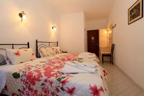 Sifnos Hotel Benaki - Image 4