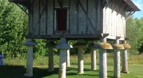 Olive Tree Cottage - Image 3