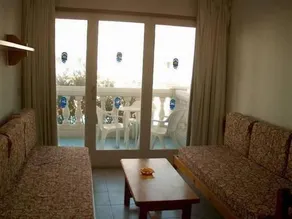 RVHotels Apartamentos Lotus - Image 3