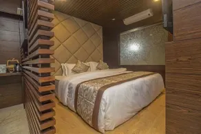 OYO 27992 Hotel Ganpati - Image 2