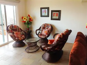 Luxury Condominium Breathtaking Ocean View - Image 2