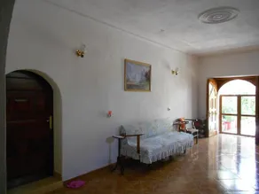 Hashorva Guesthouse - Image 3