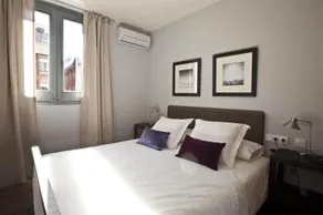 Apartment Palauet Tres Torres - Image 2