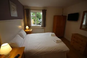 RAILWAY INN - Image 5