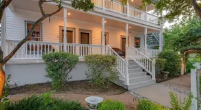 McKenize Guest House: LBJ Suite 1 BD, 1BA - Image 4