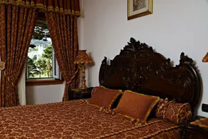 Sintra Marmoris Palace - Image 4