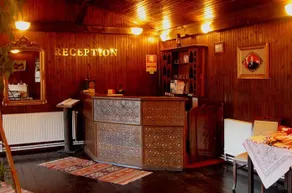 Serender Park Hotel - Image 2