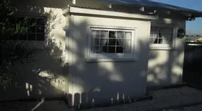 Monday Seaside Cottage - Image 2