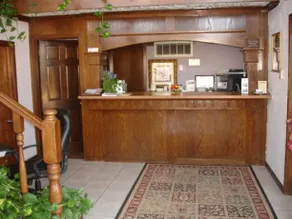 Stratford House Inn - Image 3