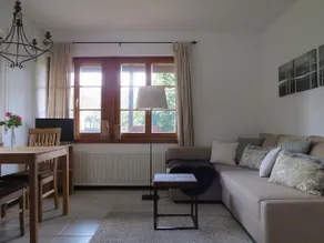 Hill Side Apartment - Image 3