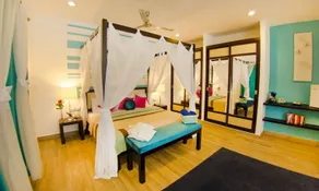 Hotel Hacienda Mariposa - Image 2