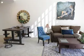 Luxury Suite in Downtown Los Angeles - Image 2