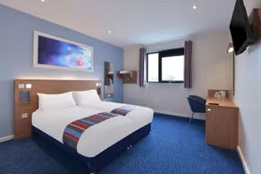 Travelodge Newport Central - Image 5