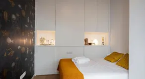 Serranos Apartment - Image 3