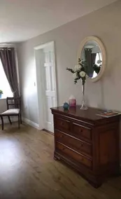 Laurel House - Image 2