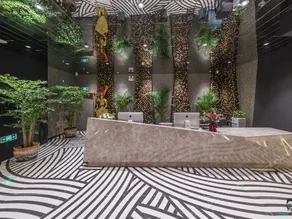 Greenery Themed Inn - Image 5