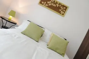 Titanic Suites - Image 4