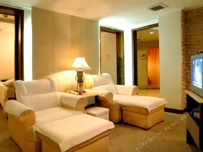 Meishi Mayflower International Golf Club Hotel Haikou - Image 3