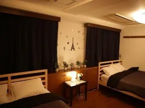 Asakusa Kaminarimon Flying Pig Residence - Image 5