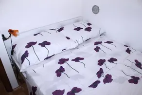 Apartment 4D - Image 3