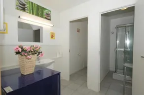 Fit Guesthouse - Image 5