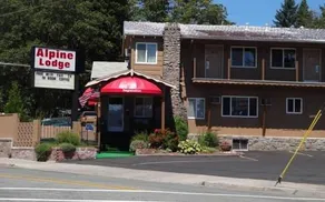 Alpine Lodge - Image 2