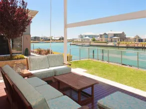 Dunsborough Holiday Homes - 6 Bernier Retreat - Image 2