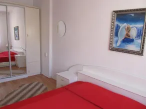 Private Home Yani Popov - Image 4