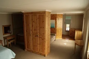 Mount Noah Lodge - Image 5