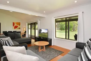 Just Listed Blaxlands Homestead - the very best location in the Valley, walk to everything - Image 5