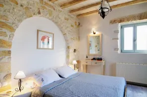 Holiday Home Lefkes - Image 3