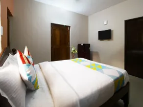 OYO 23077 Home Elegant Studio Majorda - Image 4