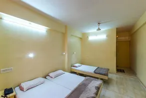 Hotel Dhanalakshmi - Image 5