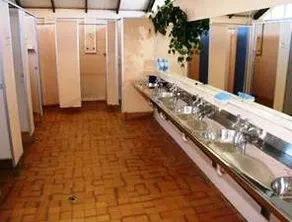 Takapuna Beach Holiday Park - Image 3