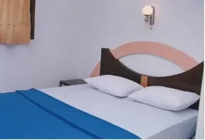 Crown Hotel - Image 5