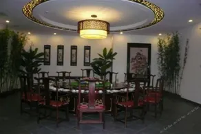 Aoyu Commercial Hotel - Image 5