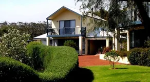 Bayside Villas - Image 2