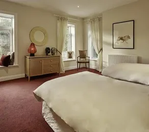 Barrow House - Image 3